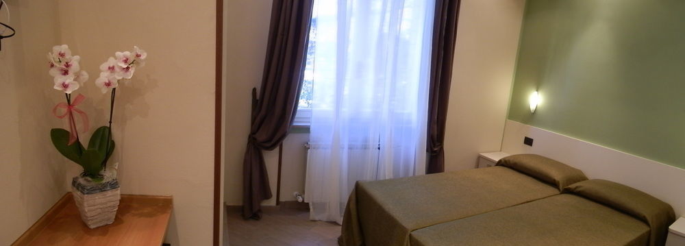 Affittacamere Serena Piacenza Buitenkant foto